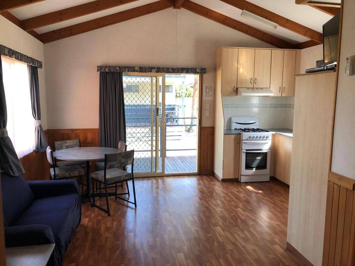 Koonwarra Holiday Park Lakes Entrance Bagian luar foto
