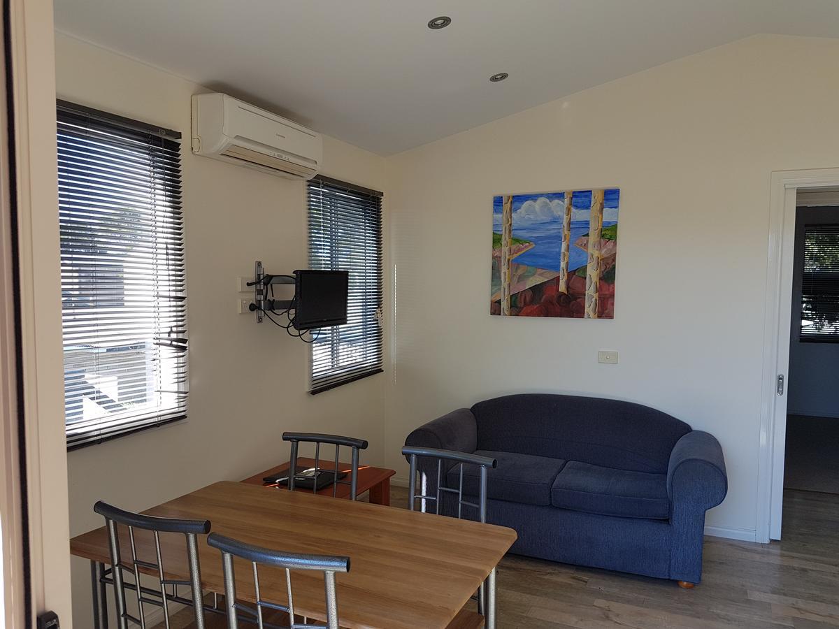Koonwarra Holiday Park Lakes Entrance Bagian luar foto
